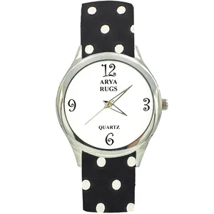 ساعت مچی عقربه ای زنانه مدل بند پارچه ای کد 4411