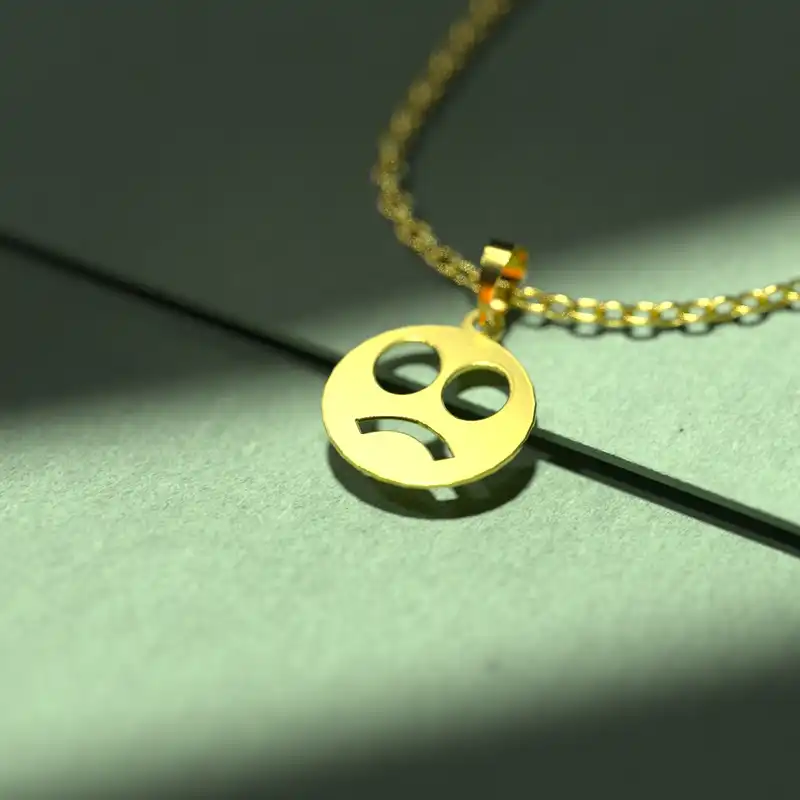 گردنبند طلا 18 عیار زنانه مدوپد مدل ایموجی کد C3-1-1038
