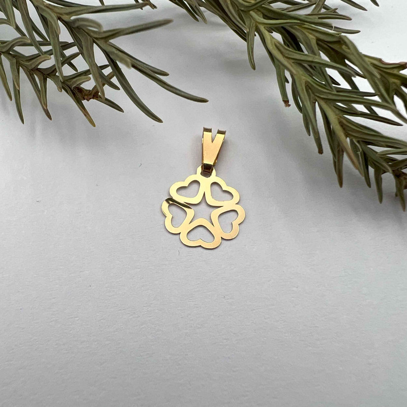 آویز گردنبند طلا 18 عیار زنانه گالری صادقی طرح قلب مینیمال