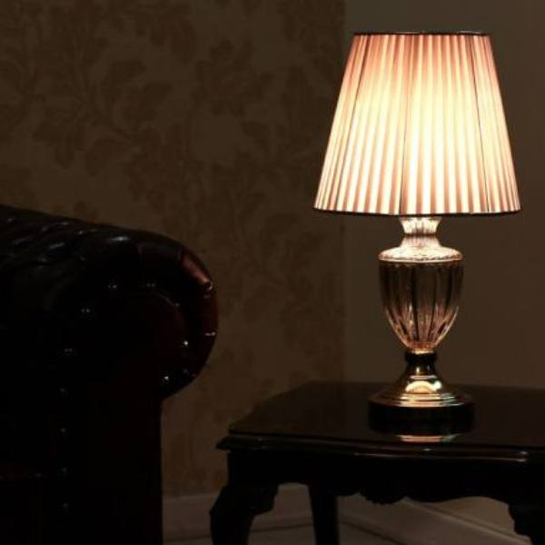 آباژور رومیزی نورهام مدل sn311