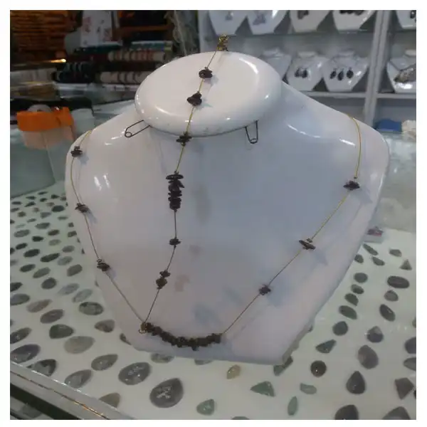 نیم ست زنانه مدل سنگ گارنت