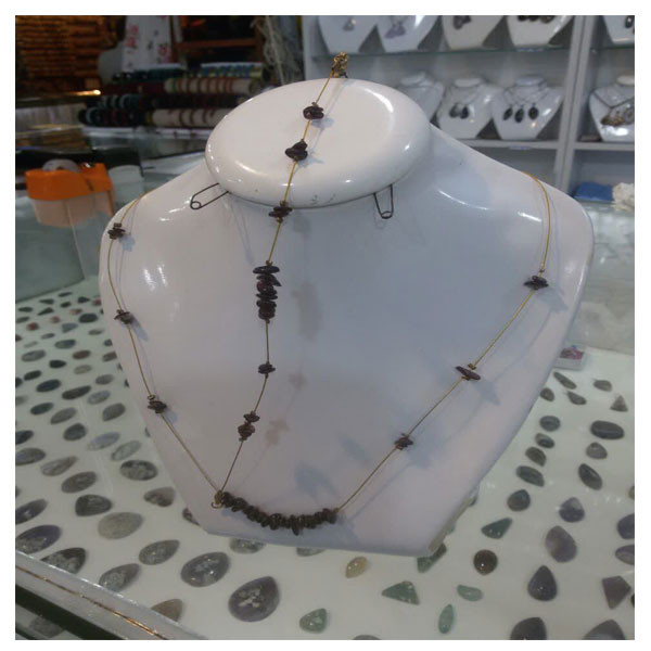 نیم ست زنانه مدل سنگ گارنت