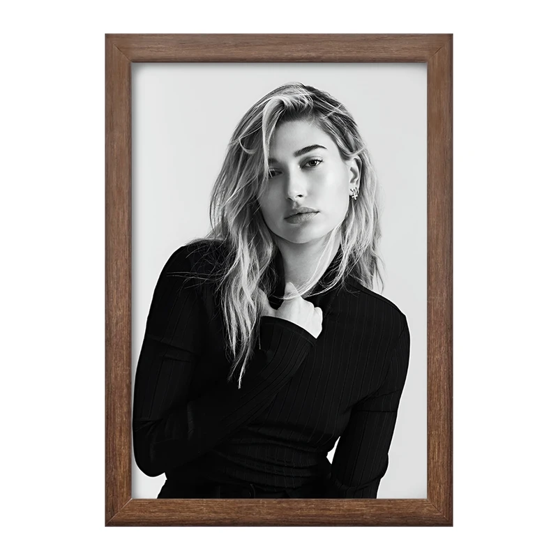 تابلو خندالو طرح هیلی بیبر (Hailey Bieber) کد F10191