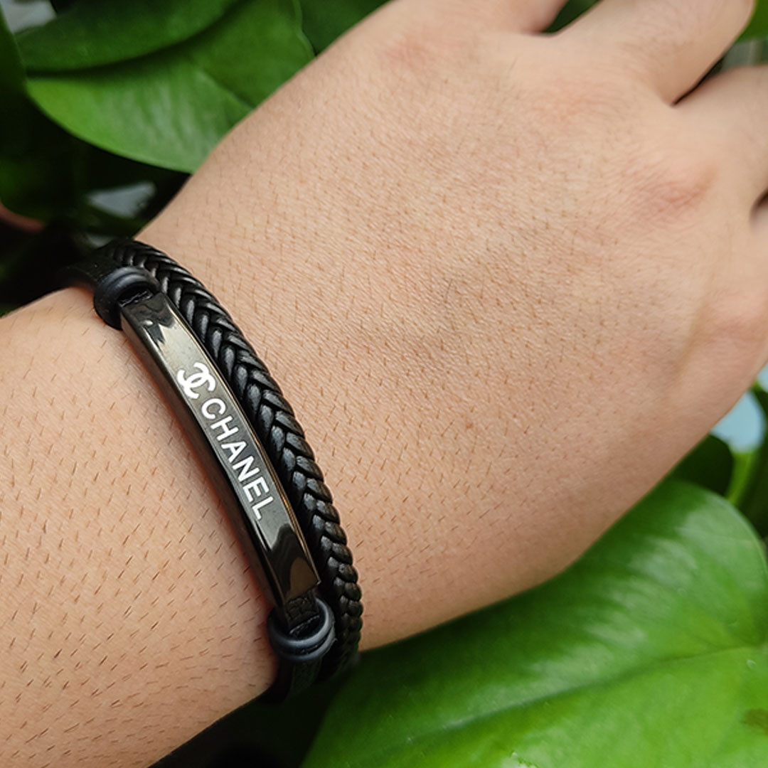 دستبند مردانه کد HS10 دستبند مردانه کد HS10