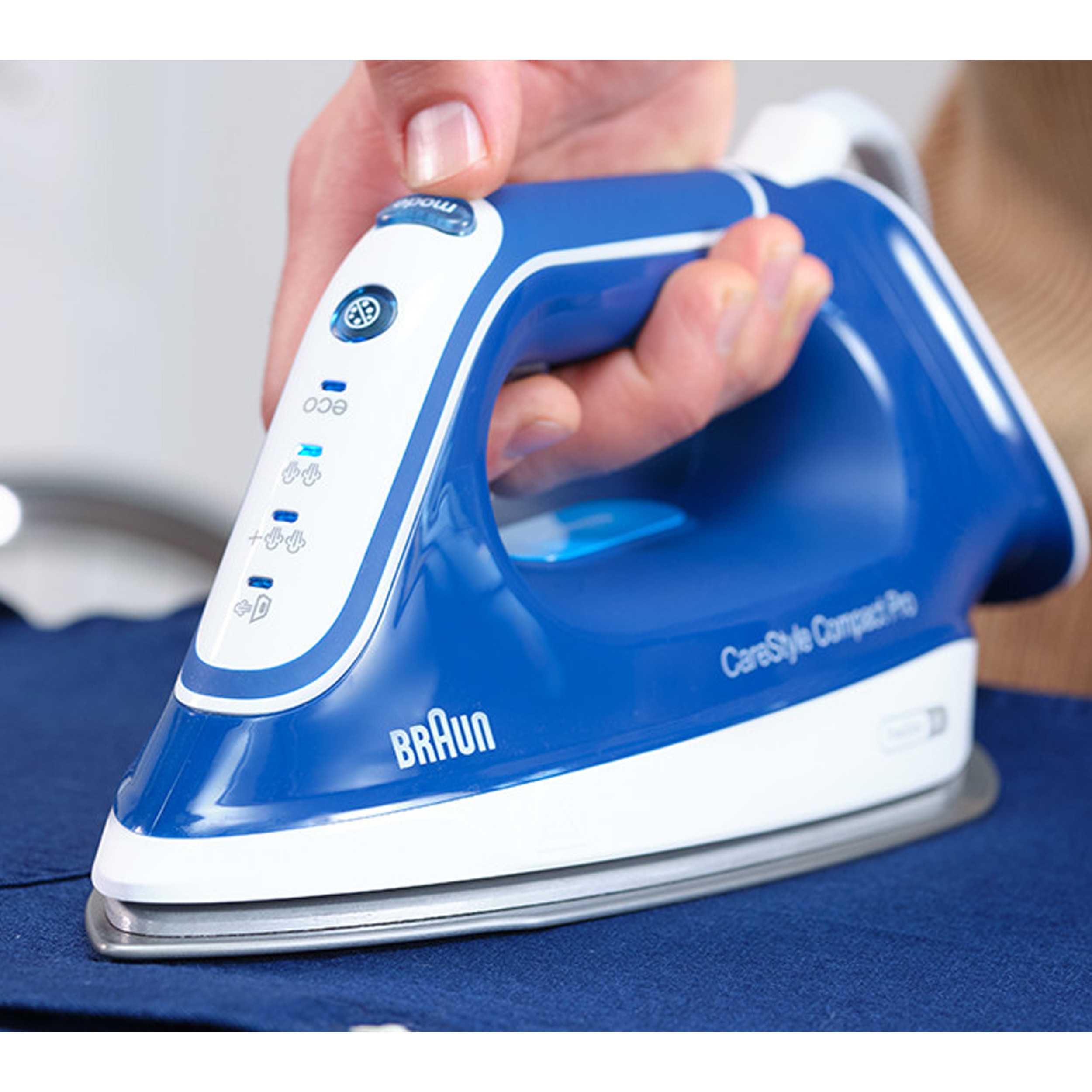 اتو بخار براون مدل CareStyle Compact Pro IS 2565 BL اتو بخار براون مدل CareStyle Compact Pro IS 2565 BL