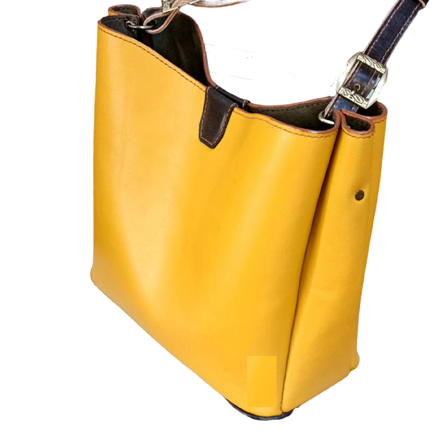 کیف دوشی دست دوز زنانه چرمکده چارما مدل زیگما