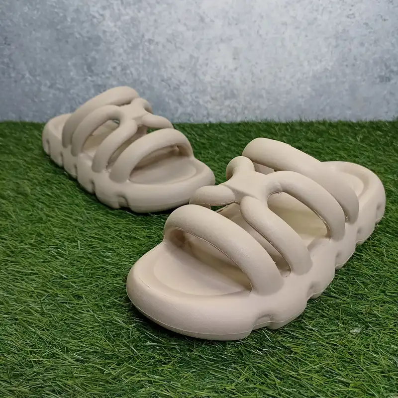 دمپایی زنانه پاپا مدل پرن کد 1548-CR