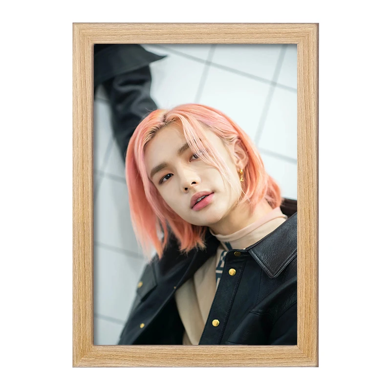 تابلو خندالو مدل هیونجین گروه استری کیدز Stray Kids  کد 11853