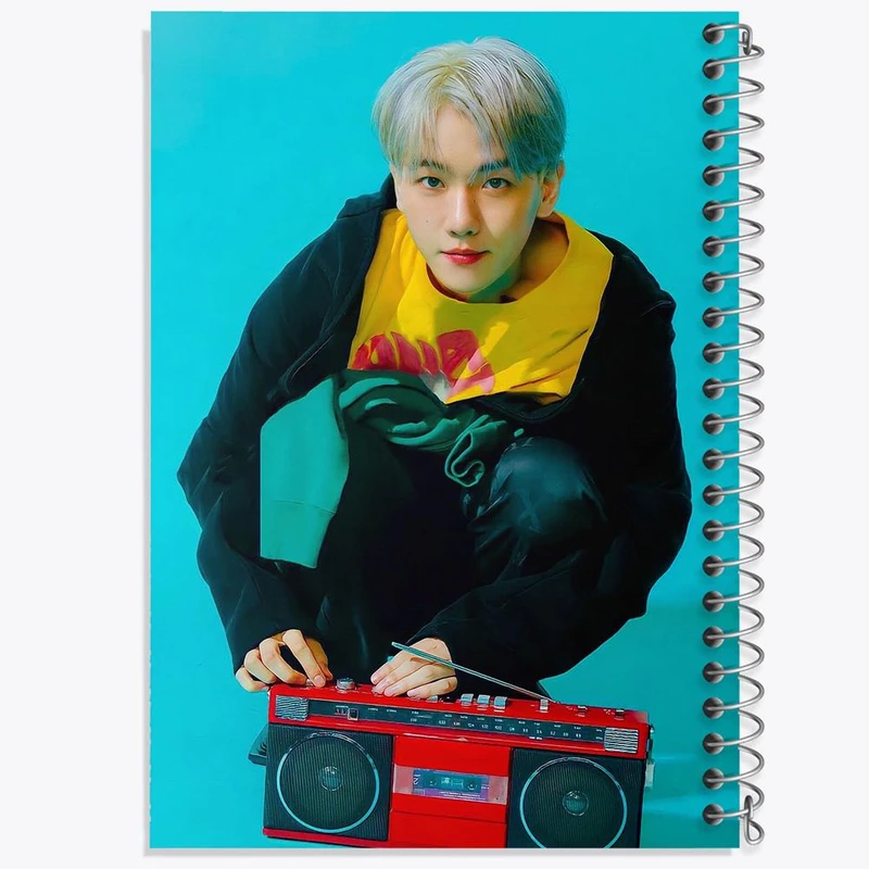 دفتر نت موسیقی 50 برگ خندالو مدل بکهیون گروه اکسو EXO کد 13608