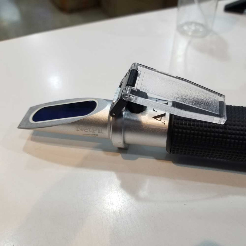 نورسنج نت پیل مدل BRIX-032 نورسنج نت پیل مدل BRIX-032