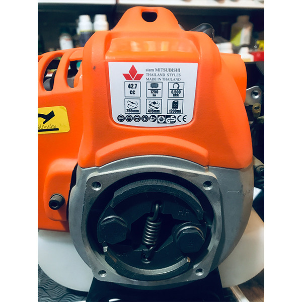 داس موتوری میتسوبیشی مدل دوشی 42 cc داس موتوری میتسوبیشی مدل دوشی 42 cc