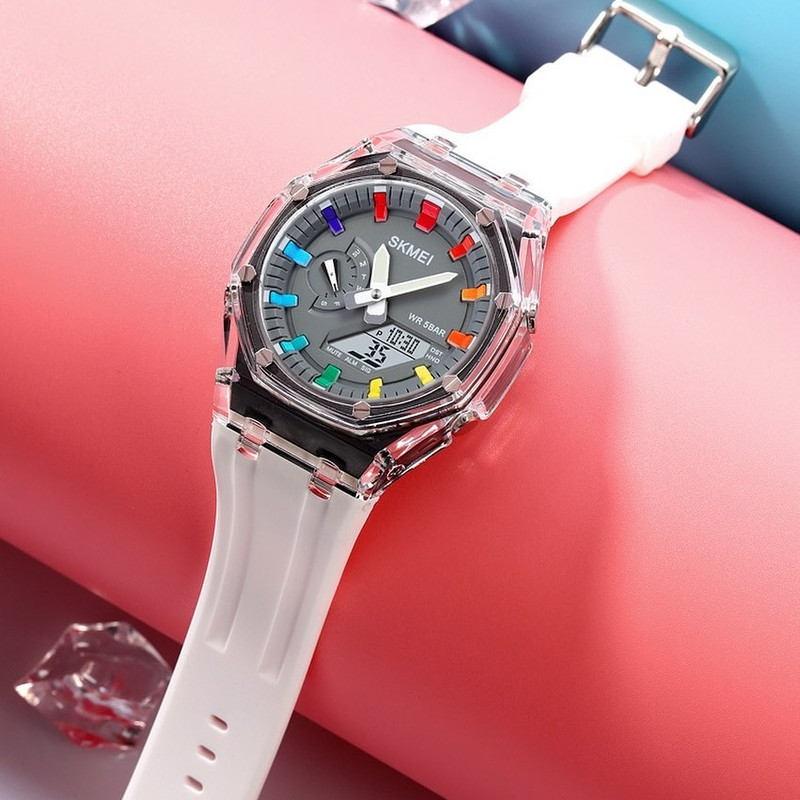 ساعت مچی عقربه ای اسکمی مدل دو زمانه بند پیو کرنوگراف کد 2100