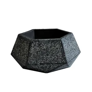گلدان بتنی مدل اگپوزمانیا کد PG302