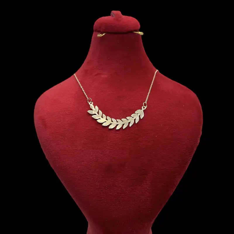 گردنبند طلا 18 عیار زنانه مدل گندم