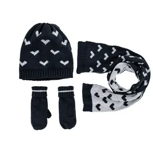 ست کلاه و شال گردن و دستکش بچگانه لوپیلو مدل 05