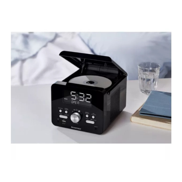 رادیو سیلورکرست مدل SCUR 3 A1 رادیو سیلورکرست مدل SCUR 3 A1