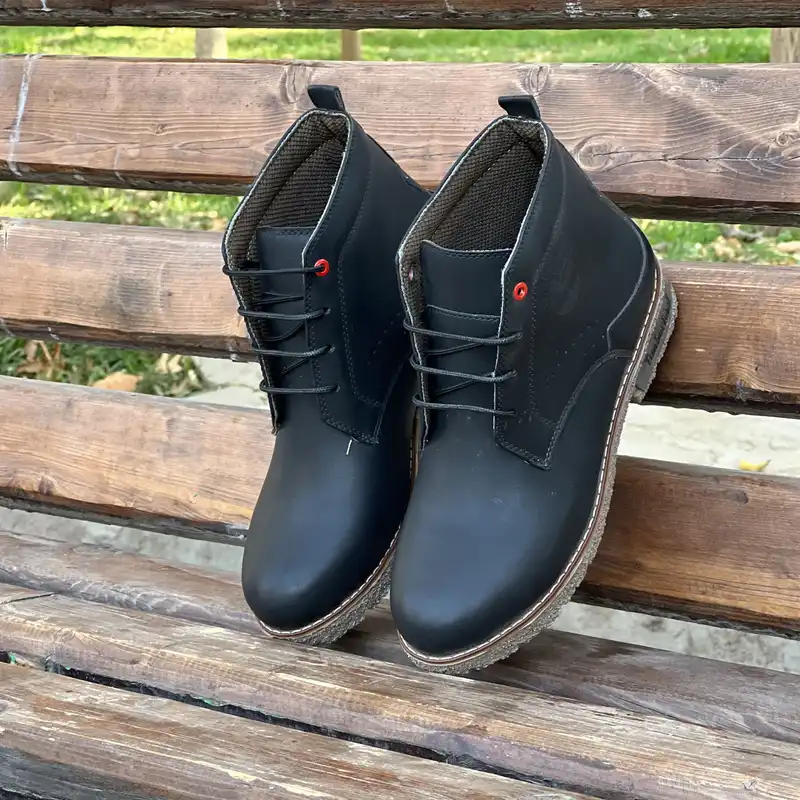 نیم بوت زنانه مدل چرم پوش کد Bk-138