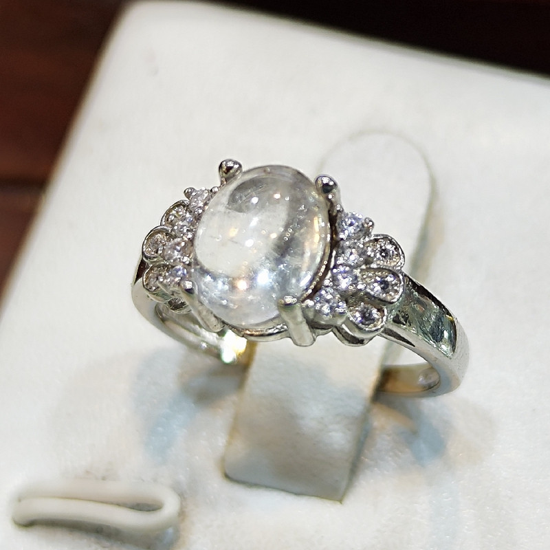 انگشتر نقره زنانه مدل سنگ در نجف کد 65 انگشتر نقره زنانه مدل سنگ در نجف کد 65