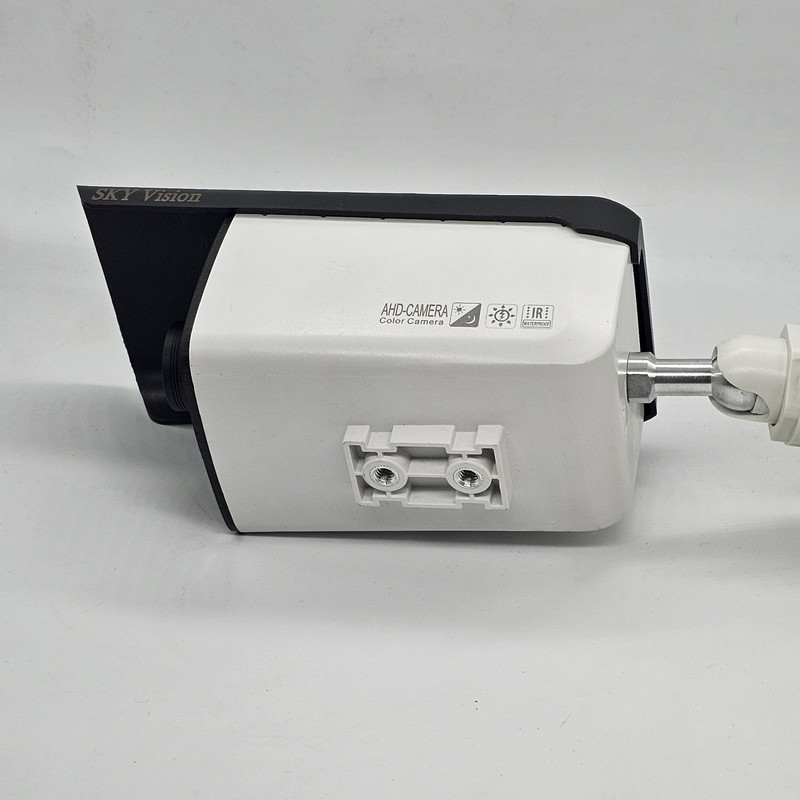 ماکت دوربین مداربسته اسکای ویژن مدل چراغ دار