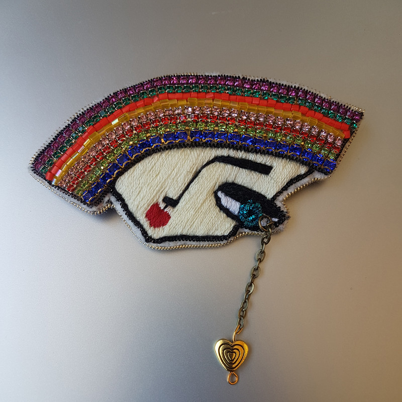 سنجاق سینه دخترانه مدل دختر کد GOL171 سنجاق سینه دخترانه مدل دختر کد GOL171