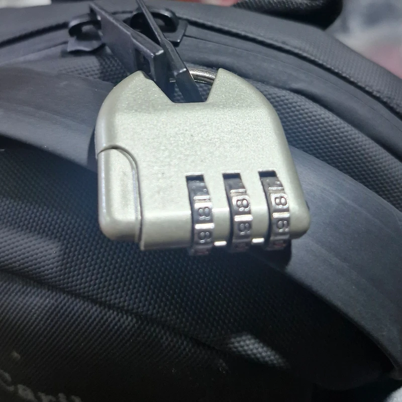 عکس شماره 4 : قفل چمدان مدل pdlk