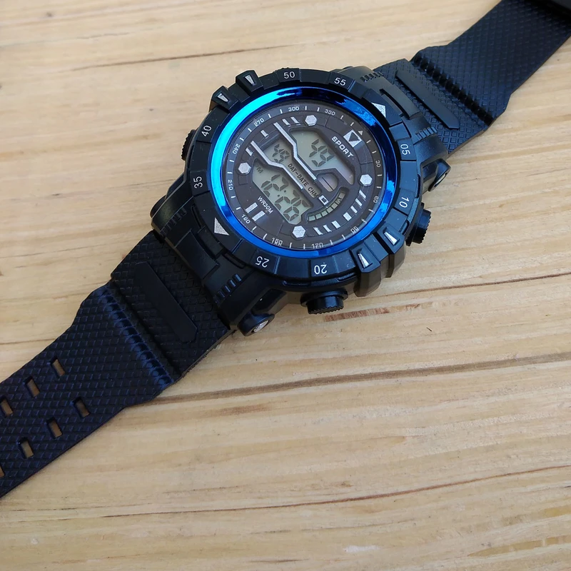 عکس شماره 5 : ساعت مچی دیجیتال مدل اسپرت کد lm 802