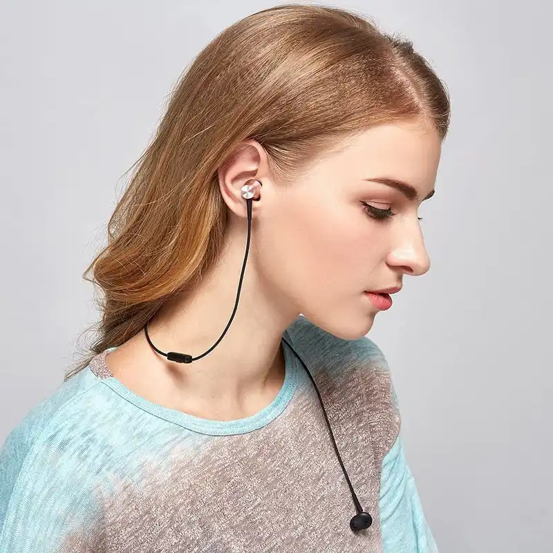 هدفون وان مور مدل E1001