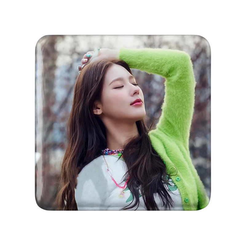 مگنت خندالو طرح میون گروه جی آیدل GIdle  مدل مربعی کد 19521