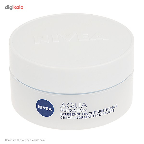 کرم مرطوب کننده نیوآ مدل Aqua Sensation حجم 50 میلی لیتر
