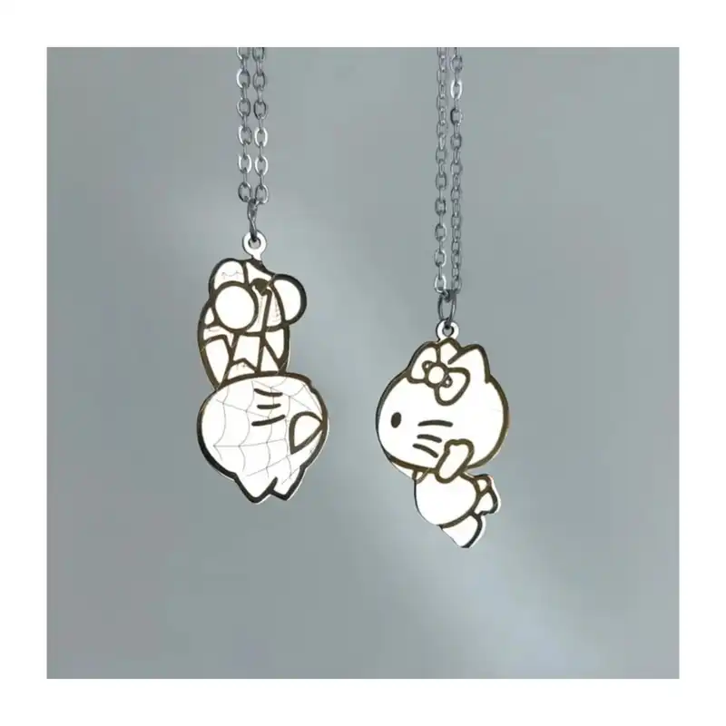 گردنبند مدل هلو کیتی و اسپایدر من بسته 2 عددی