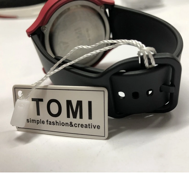 عکس شماره 5 : ساعت مچی دیجیتال مردانه تامی مدل 555