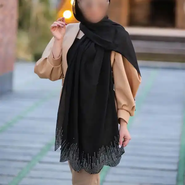 شال زنانه مدل نخی اسلپ پایین موجی نگین دار