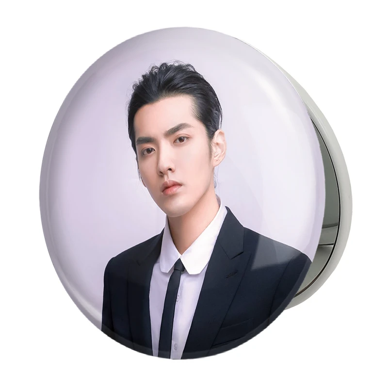 آینه جیبی خندالو طرح کریس وو گروه اکسو EXO مدل تاشو کد 13419 