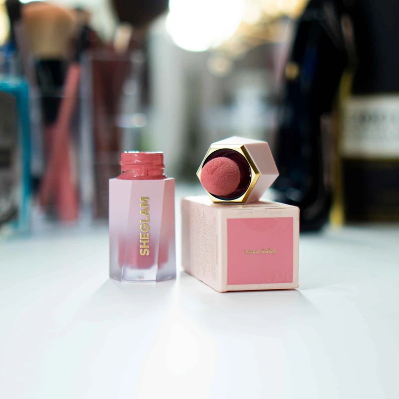 عکس شماره 4 : رژگونه شیگلم مدل love cake شماره 75