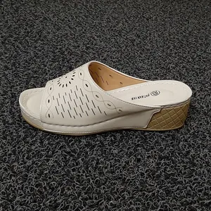 دمپایی زنانه پاتکان مدل NIC2661