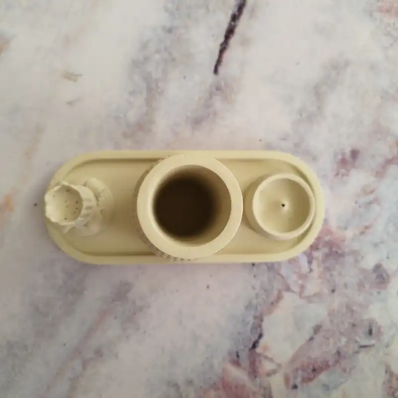 ست گلدان و جاشمعی و جاعودی بتنی مدل موسیو به همراه سینی