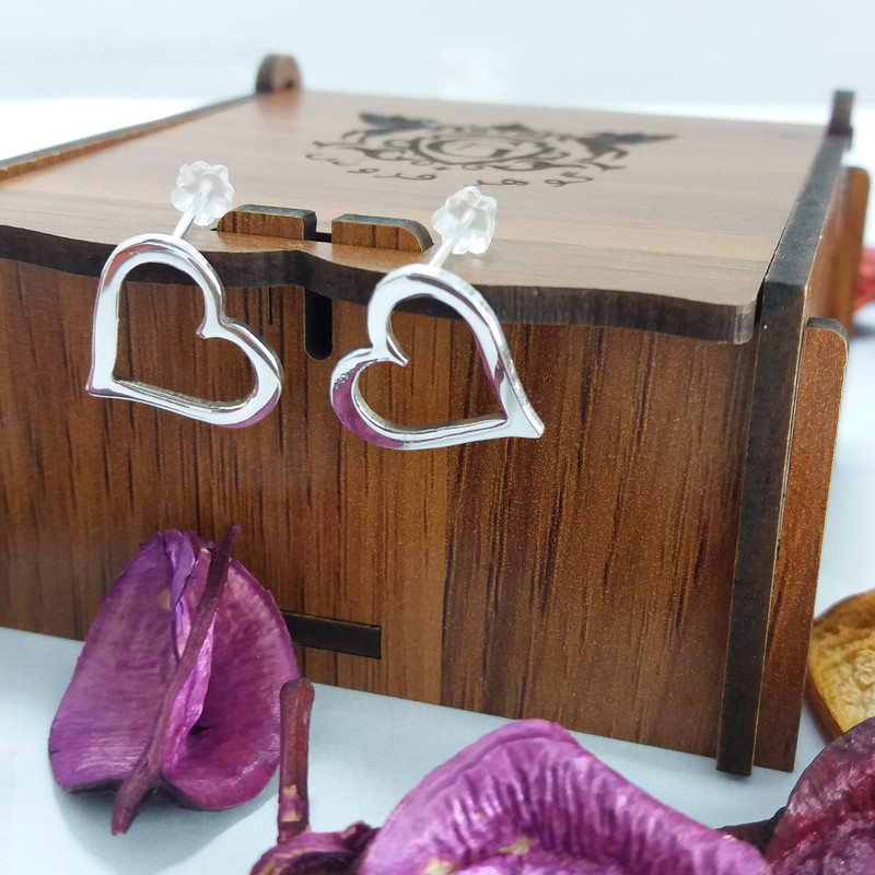 گوشواره نقره زنانه مدل قلب گوشواره نقره زنانه مدل قلب