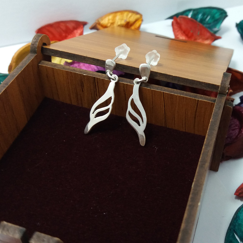 گوشواره نقره زنانه مدل مشعل