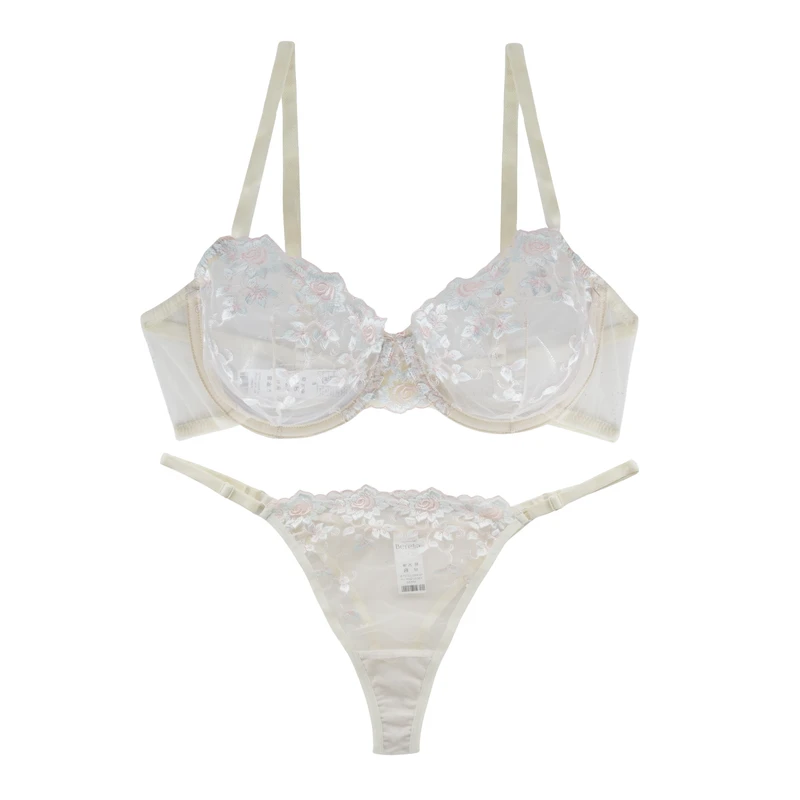 ست شورت و سوتین زنانه برتا مدل توری کد 2020SE