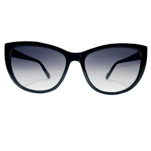 نقد و بررسی عینک آفتابی زنانه جیمی چو مدل J5168bld توسط خریداران