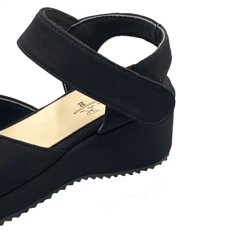 صندل زنانه مدل کمربندی