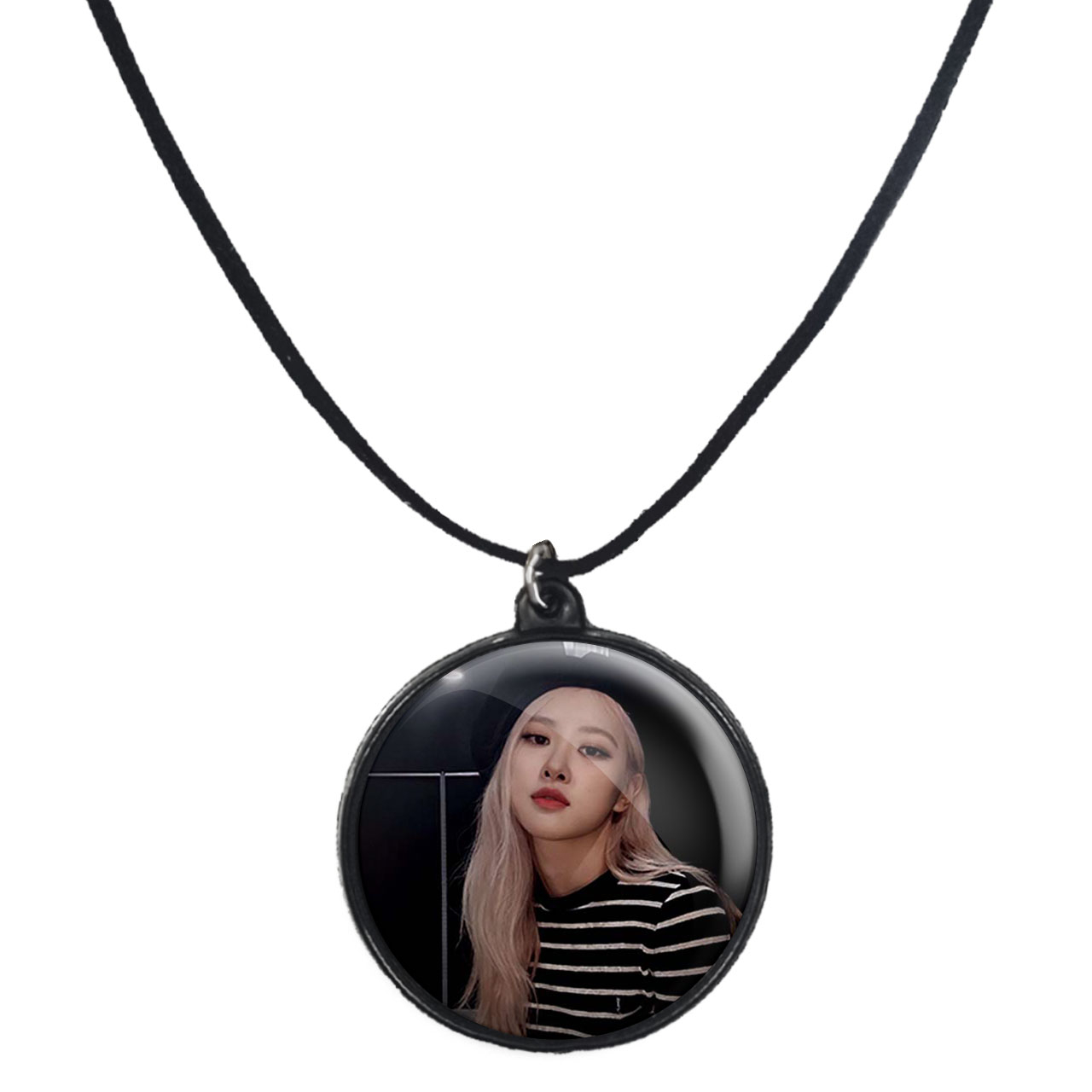 گردنبند پرمانه طرح بلک پینک کد pmb.6979 مدل دو طرفه