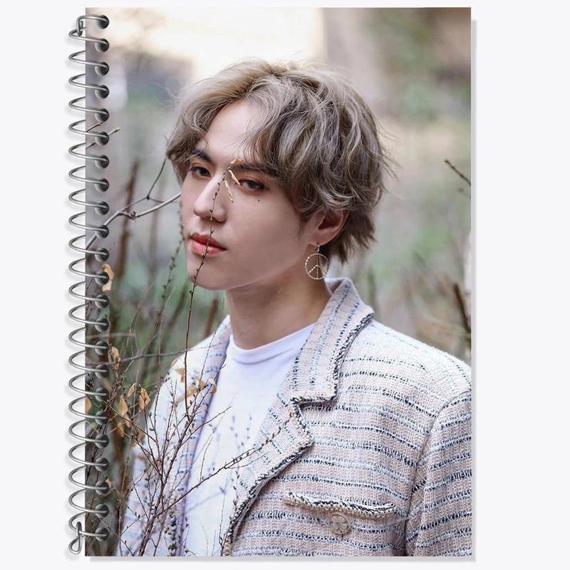 دفتر زبان 50 برگ خندالو مدل دو خط طرح یوگیوم گروه گات سون GOT7 کد 11641