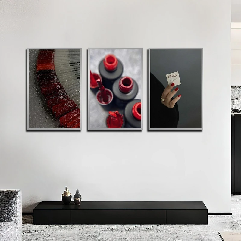 تابلو بکلیت طرح کاشت ناخن و لاک مدل SI-4073 فریم نقره ای مجموعه 3 عددی