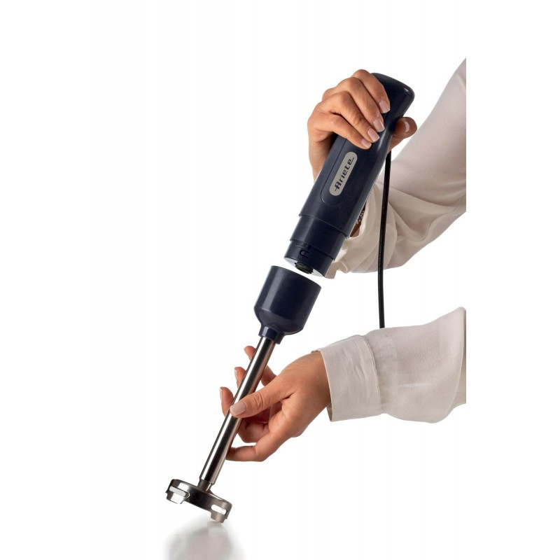 گوشت کوب برقی آریته مدل AR-0601 گوشت کوب برقی آریته مدل AR-0601