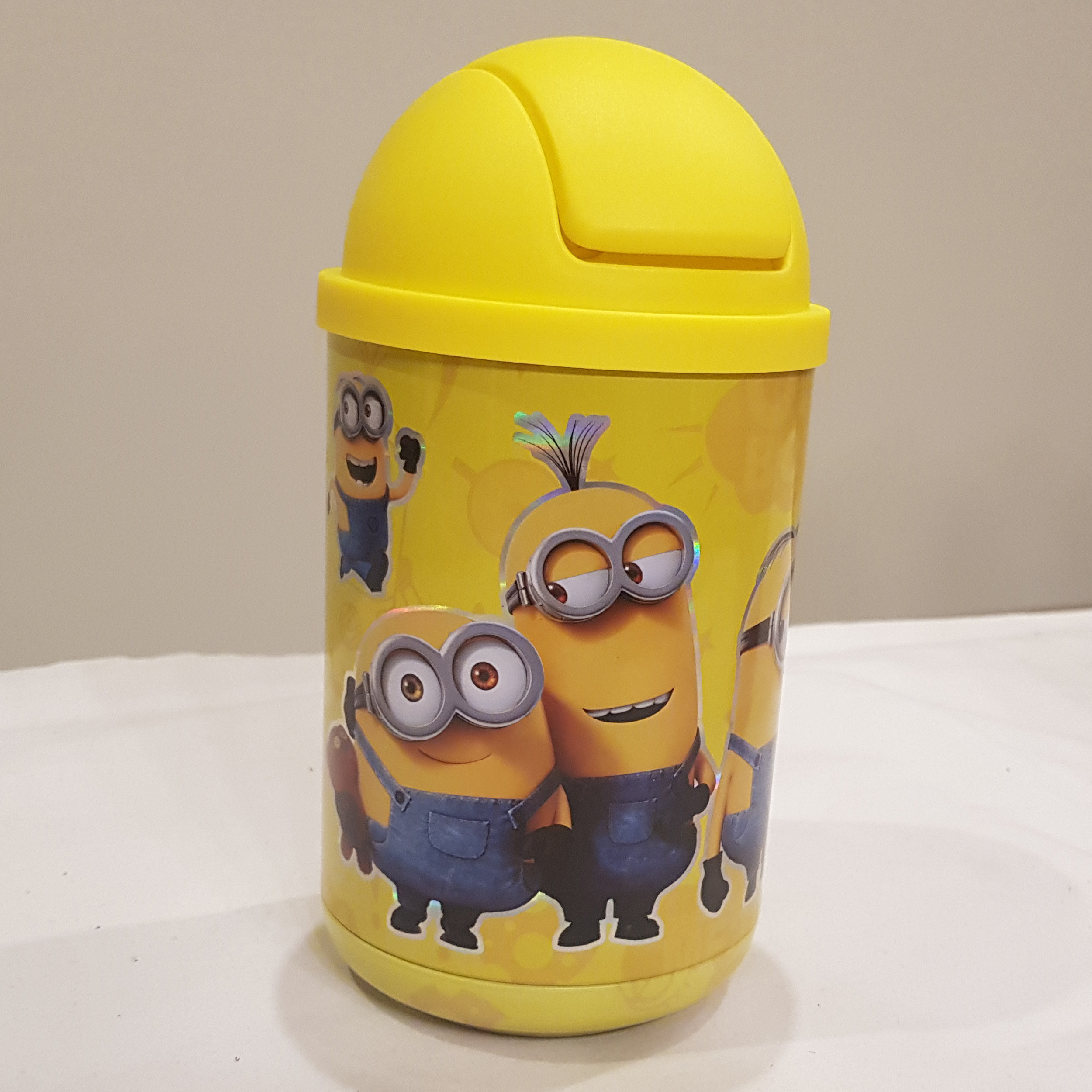 سطل زباله اتاق کودک مدل 00987