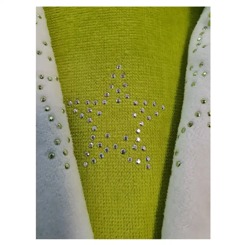 سرویس حوله پالتویی 6 تکه گلدروم کد ST107