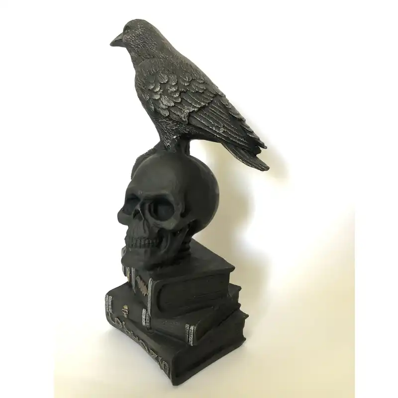 مجسمه طرح كلاغ و كتاب