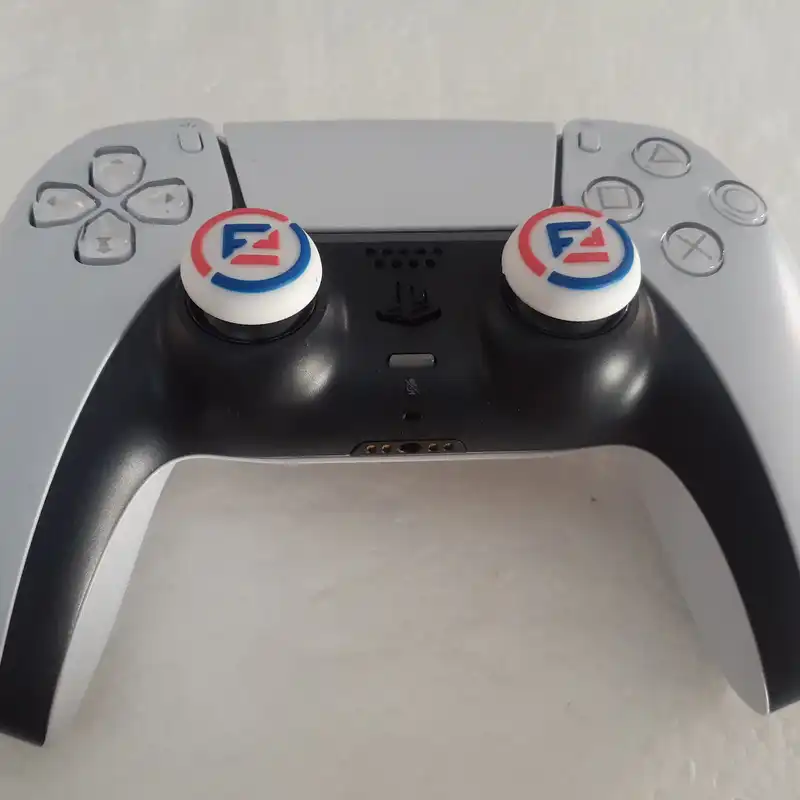 روکش آنالوگ دسته پلی استیشن 5 مدل F CIRCLE 22 بسته 2 عددی