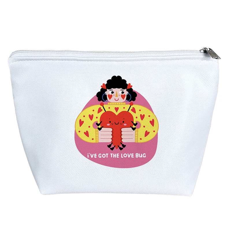 کیف لوازم آرایش دخترانه خندالو مدل I've Got The Love Bug کد H1746